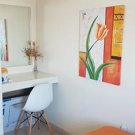 Panorama House, 5 Meters To The Sea * Περβόλια