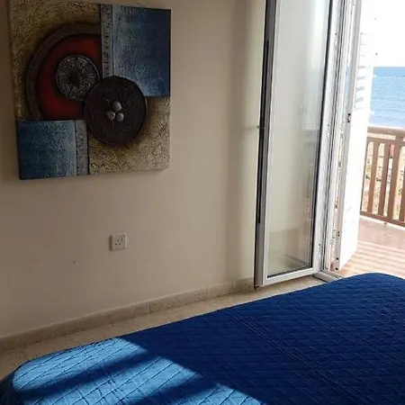 Panorama House, 5 Meters To The Sea Semesterbostad *