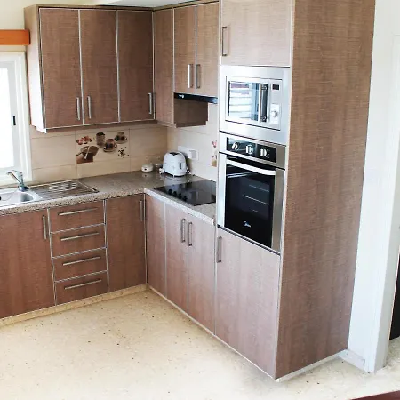 Vakantiehuis Panorama House, 5 Meters To The Sea *