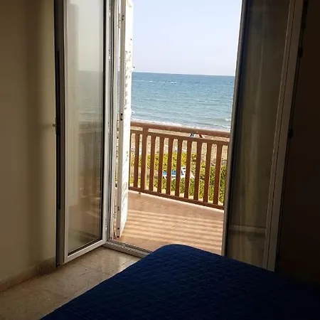 Panorama House, 5 Meters To The Sea Perivolia