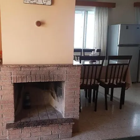 Panorama House, 5 Meters To The Sea * Perivolia