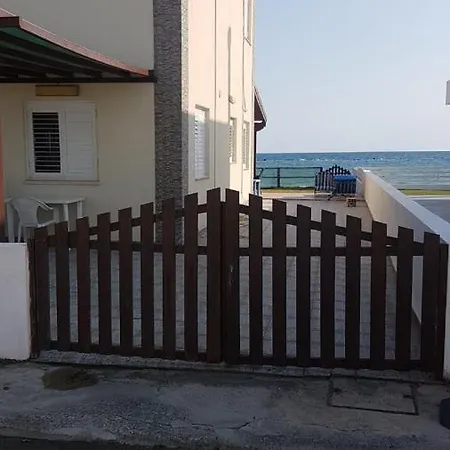 Holiday home Panorama House, 5 Meters To The Sea Perivolia