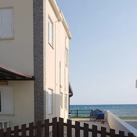 Panorama House, 5 Meters To The Sea *